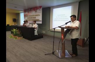 Indra Jaya wakili Amril Amir sampaikan pesan kepada pelatih Kempo, Rabu 11 Mei 2022. (dok/rdi) 
