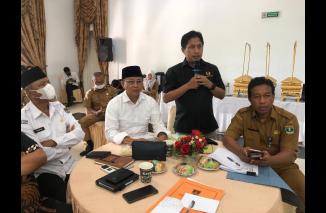 Hamdanus tegas, Porprov Sumabr tetap Juni 2023, tak sudi ditunda sekali pun sehari, Senin 6 Juni 2022. (cok) 