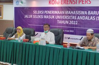 WR I Unand Prof Mansyurdin umumkan PMB SIMA Unand 20022, Senin 6 Juni 2022 di Rektorat UNAND lantai 4. (dok) Formasi Penerimaan Mahasiswa Baru UNAND 2022. (dok) SIMA UNAND 2022. (dok) Jadwal SIMA UNAND. (dok) Varian PMB SIMA UNAND 2022. (dok) 