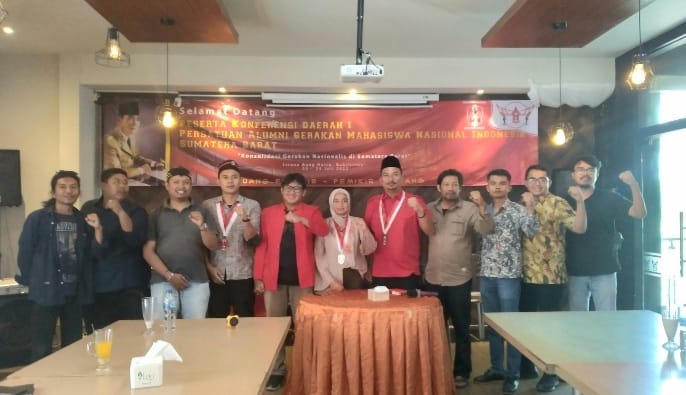PA GMNI Sumbar Konferda Sabtu di Istana Bung Hatta. Yogi Yolanda tegas kalau Sumbar adalah rumah gadang kaum nasionalis, Kamis 21/2-2022 di Padang. (ndri)