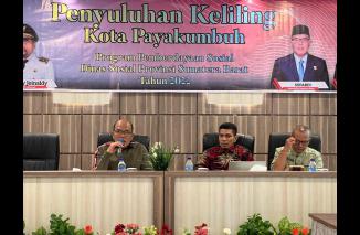 Supardi jadi Penyuluh Keliling di Kota Payakumbuh ajak masyarakat waspadai pasca pandemi covid-19. (dok) 