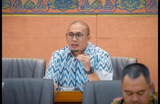 Andre Rosiade dikenal vokal soal bicara kinerja dengan mitra di Komisi VI DPR RI, ternyata tamatan SMA, Negeri 2 Padang, Andrr harap MUBES Alumni perkokoh silatarahmi, Kamis 11/8-2022. (dok) 