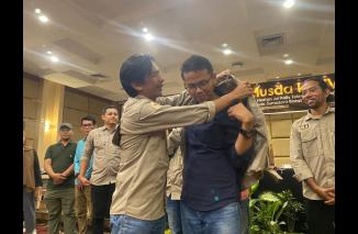 Imung manajer Padang TV sah jadi Ketua IJTI Sumnnar lewat pemilihan suara, Sabtu 13 Agustau 2022. (ck) 