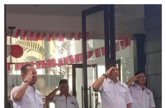Perindo se Indonesia kibarkan Smag Merah Putih peringati Hari Merdeka. (ck) 
