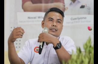 Ketua FJKIP Sumbar Gusriyono sebut belasan tokoh nasional dan daerah akan diapresiasi dengan BUKA Award, Selasa 11 Oktober 2022. (dok) 