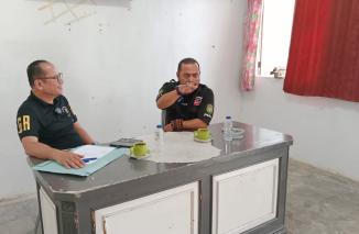 Anggota DPRD Pessel Novermal jadi pembicara soal petani sawit di Podcast Ngopi Toadd, Sabtu 22/10-2022, saksikan selengkapnya di channel youtube Toraboba, segera!!!. (ck) 