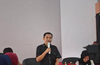 Hidayat beri motvasi kepada pelaku Ekraf yang studi tiru mulai besok sampai Jumat ke Bandung  Jawa Barat, Selasa 15 November 2022. (sis) 
