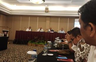 Ketua Umum KADIN Sumbar Buchari Bachter pastikan pelantikan kepengurusan Januari 2023, Senin 28 November 2022 pada Rapat Perdana Pengrus KADIN Sumbar di Hotel Pangeran Beach. (sis) Inilah wajah Pengurus KADIN Sumbar yang dilantik Januari 2023. (sis) 