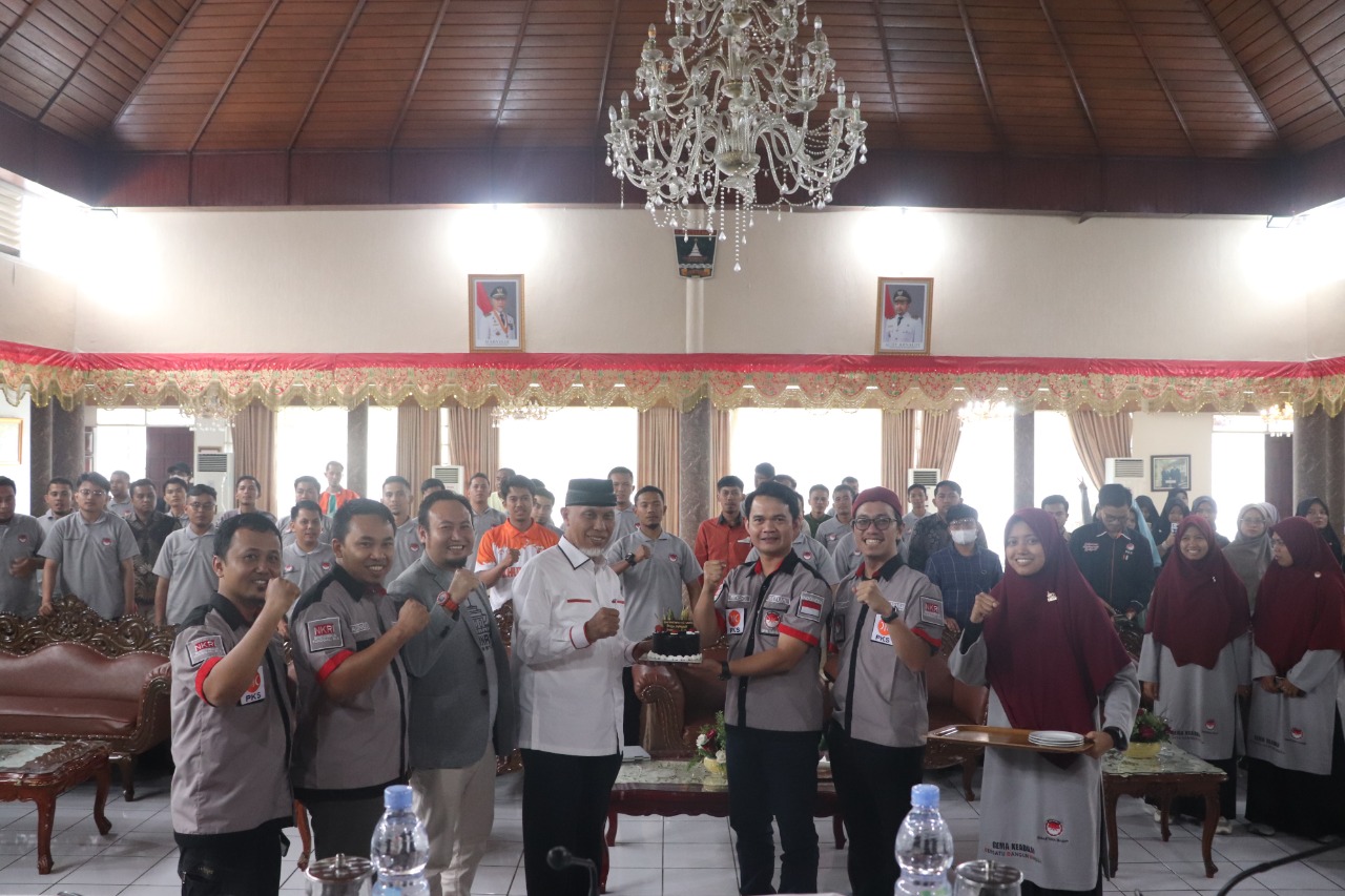 Gubernur Sumbar Mahyeldi ingatkan Gema Keadilab se Sumbar tidak terpecah belah, Minggu 25/12-2022 di Kota Bukittinggi. (dok) 