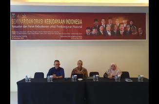 YPKM mulai Kamis smapai Jumat gelar Orasi dan Seminar Kebudayaan di Hotel Truntum Padang dalam rangka menuju Kongres Kebudayaan Nasional.(sis) 