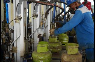 Satgas Nataru Pertamina siap... amankan pasokan dan distribusi LPG dan BBM ke masyarakat selama liburan Nataru, 2022-2023. (ck) 