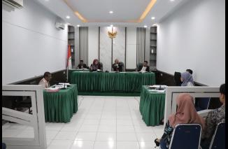 Kuasa termohon PN Padang koreksi dengan hak jawab pers rilis tentang sidang KISB, Minggu 8/1-2023. (grp) 