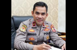 Brigjen Pol Singgamata saat berkunjung ke Padang dalam rangka tugas mendampingi Taruna IPDN yang mengikuti Latsitarda Nusantara XLIII di Sumatera Barat.  (Sumber : Istimewa) 