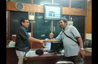 Harian Singgalang menjadi satu dari dua media di Indonesia yang mendapat kesempatan dan diundang mengikuti kegiatan Asia Pasific Press Program tahun 2023 di China. (Sumber : Istimewa)
