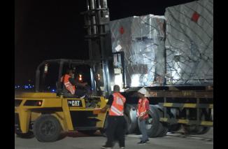 Suasana pengiriman kargo di bandara. (Sumber : Ist)