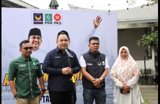 Ini dia Nanda Satria, Caleg Partai NasDem sukses gelar Nobar AMIN daftar ke KPU, Kamis 19/10-2023 di Manang Sate, Padang. (dok)
