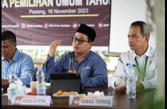 Sosialisasi Daerah Pemilihan dan Pelaksanaan Kampanye Pemilu 2024, Kamis (16/11/2023) di sebuah cafe di bilangan Komplek GOR H. Agus Salim Padang. (/ist) 