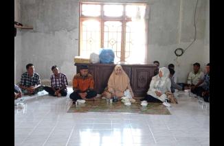 Anggota DPR Daerah Pemilihan Sumatera Barat II, Hj. Nevi Zuairina Silaturahmi dan Serap Aspirasi Bersama dengan Pengurus PKS Tingkat Kecamatan dan Kelurahan di Kota Payakumbuh. (/ist)