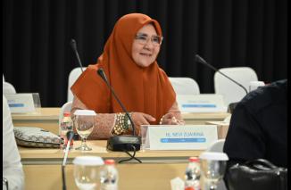 Anggota DPR RI Komisi VI, Hj. Nevi Zuairina mengunjungi  PT Bio Farma, meminta penjelasan kepada direksi perusahaan terkait evaluasi kinerja perusahaan. (/ist)