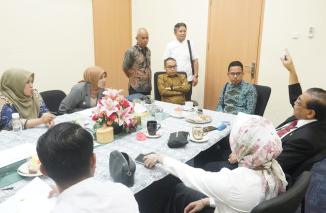 Ketua KI Pusat Donny tengah menerima kunjungan KI Sumbar periode 2024-2028, Senin 19/2-2024 di Jakarta. (dok)