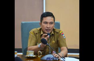 Ekos Albar terima demo Trans Padang, Senin 25/2-2024, Ekos perintahkan ini dan tegaskan jangan berhenti. (dri)