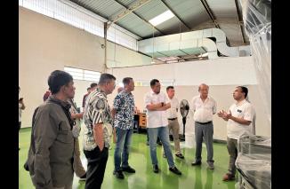 Uda Levi Jalin Kerjasama dengan Produsen Bumbu Masak Besar untuk UMKM Padang