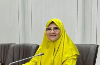 Hj Nevi dihadapan 3 Menko minta investor yang menyerap tenaga kerja besar yang diprioritaskan pemerintah harusnya. (dok)