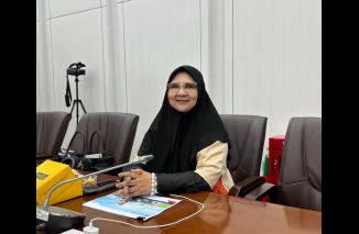Raker dengan Kemendag RI Hj Nevi Zuairina soroti banyak hal. (dok/hdi) 