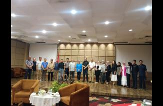 Bertemu Tokoh Pariwisata, Ini Pembenahan Wisata Padang Versi Fadly Amran