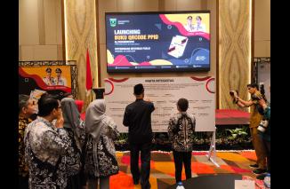 Dari Launching Monev KI Sumbar, Meski Mahyeldi dan Roberts Hadir, Kepala Daerah Lain Diwakili