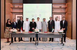 Dony Oskaria Dampingi Erick Thohir Teken MoU USD 3 M dengan Eagle Hills UEA