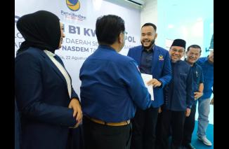 B1 KWK Parpol Untuk Fadly Amran-Maigus Nasir Diserahkan Ardyan