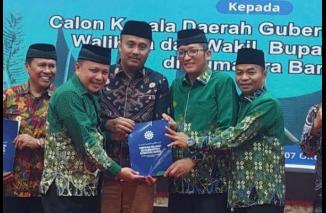 Muhammadiyah Resmi Dukung Pasangan Hendri Septa-Hidayat di Pilkada Kota Padang 2024
