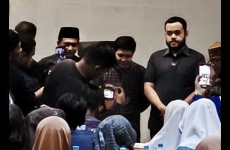 Cawako Fadly Amran saksikan PKDP 11 Kecamatan di Padang, teken penyataan sikap dukungan kepadanya, Minggu (13/10/2024). (Foto: Ist)