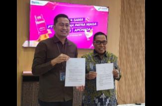 PT Pertamina Patra Niaga Sumatera Barat menandatangani kerja sama dengan Asosiasi Peternak Closed House Daerah (APCHADA) Sumbar. (Foto: Ist)