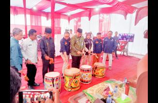 Simulasi Pemungutan Suara yang dilaksanakan oleh KPU Kota Padang di Camat Pauh. (Foto: Ndo)