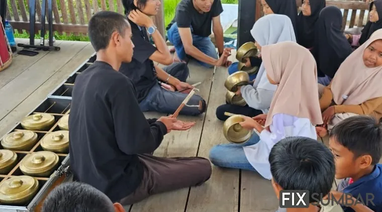 FDB Institute membuka pendaftaran kelas budaya tahun 2025 sebagai bagian dari Gerakan Jago Luhak Nan Tuo. (Foto: Ist)