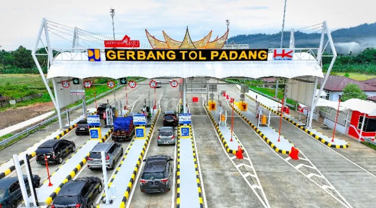 Teks Foto : Gerbang Tol Padang. IST