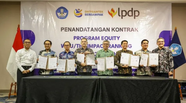 Teks Foto : Unand Teken Kontrak Program EQUITY 2025, Selasa (26/8/2025). IST