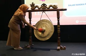 Teks Foto : Pelatihan Panen dan Pasca Panen bagi pekebun sawit asal Kabupaten Pasaman Barat, di salah satu hotel di Padang. IST