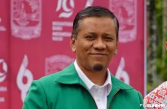 Teks Foto : Sekretaris Universitas, Dr. Aidinil Zetra, MA. IST