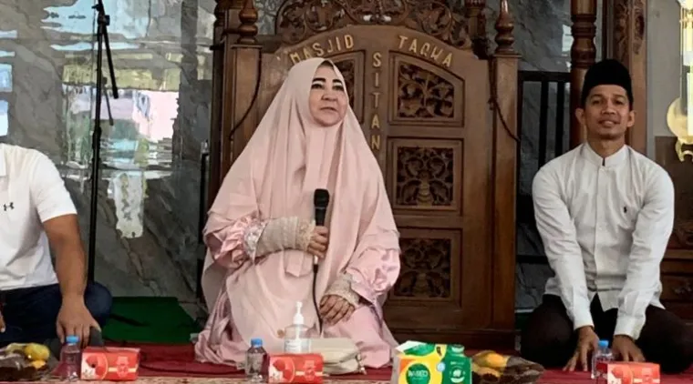 Teks Foto : Diskusi dan serap aspirasi bersama masyarakat nagari sitanang Kecamatan Ampek Nagari, Agam. IST