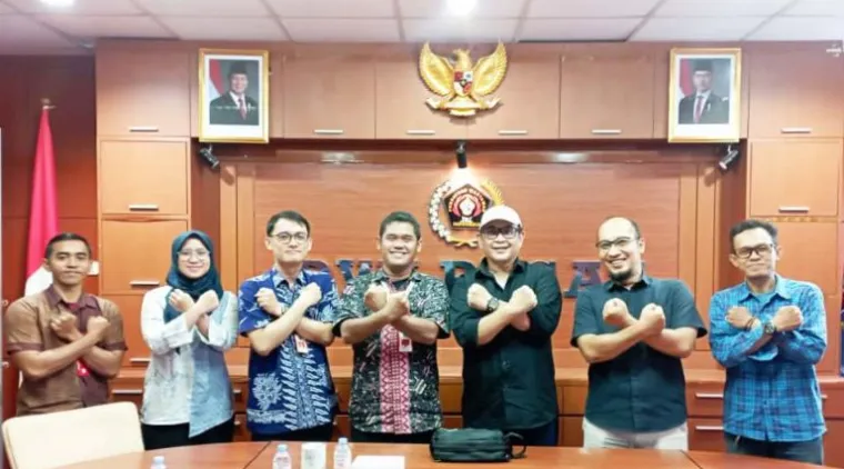 Teks Foto : Pengurus PWI Pusat menerima kehadiran Tim BSSN di Lantai 4 Gedung Dewan Pers, Selasa (21/10/2025). IST