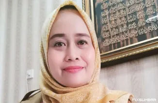 Teks Foto : Kepala Bidang Kesehatan Masyarakat, Dinas Kesehatan Kota Padang, dr Lidia Febrina, Selasa (14/10/2025). IST