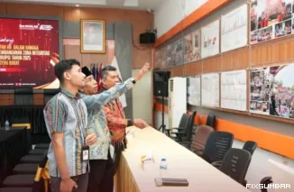 Teks Foto : KPU Sumbar Tampilkan Inovasi Digital dalam Survei Lapangan Zona Integritas, Jumat (24/10/2025). IST