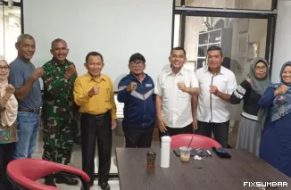 Teks Foto : Miko Kamal Terpilih Sebagai Ketua Forum Komite SMKN Kota Padang Periode 2025-2028, Selasa (7/10/2025). IST