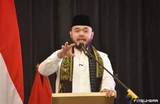 Teks Foto : Walikota Padang Fadly Amran. IST