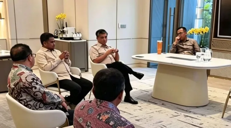Dony Oskaria dan Menaker Yassierli Sepakat Bentuk Lembaga Bipartit di Semua BUMN