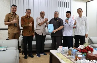 Ketua DPRD Sumbar Mulai Kaji Gagasan Daerah Istimewa Minangkabau Bersama Tim Ahli DPRD Sumbar