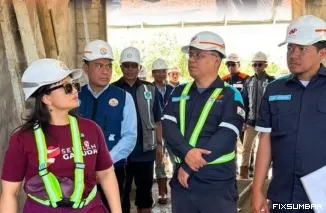 Nindya Karya Percepat Pembangunan Sekolah Garuda NTT, Wamendiktisaintek Beri Dukungan Langsung